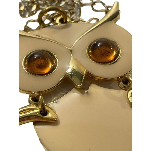 VTG ART Gold Tone Metal Cream Enamel Articulated Jointed Owl Pendant Necklace - Picture 8 of 16